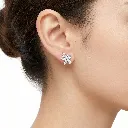 luxe-lens-2k - 2026-02-22T214222.981.webp