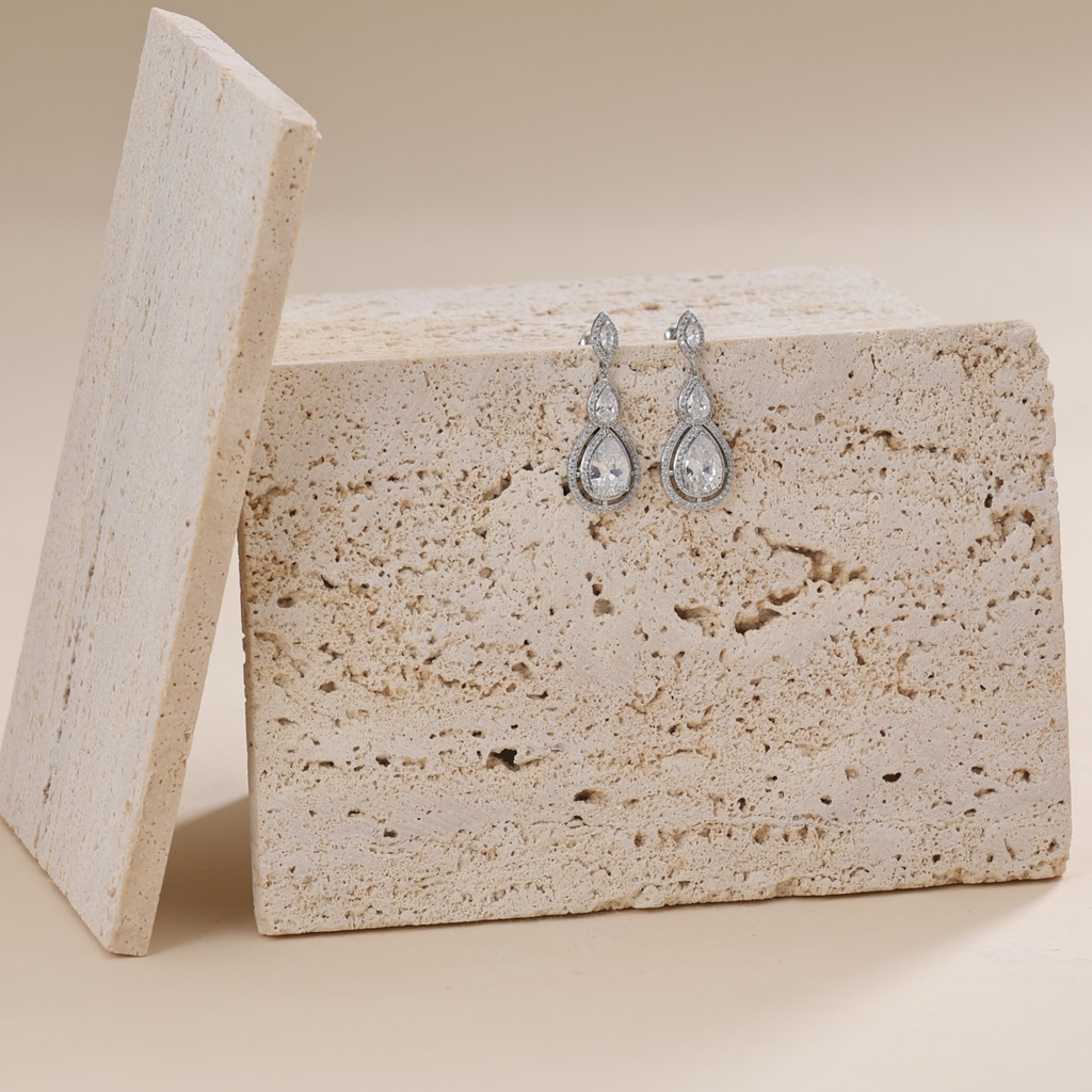 Big drop smooth earrings