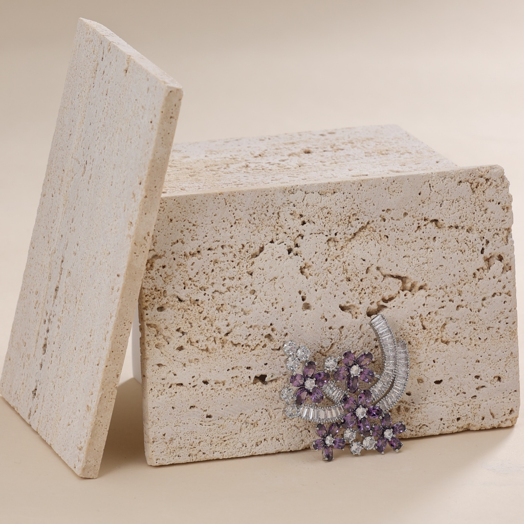 [OO-03-03] Purple flowers brooch