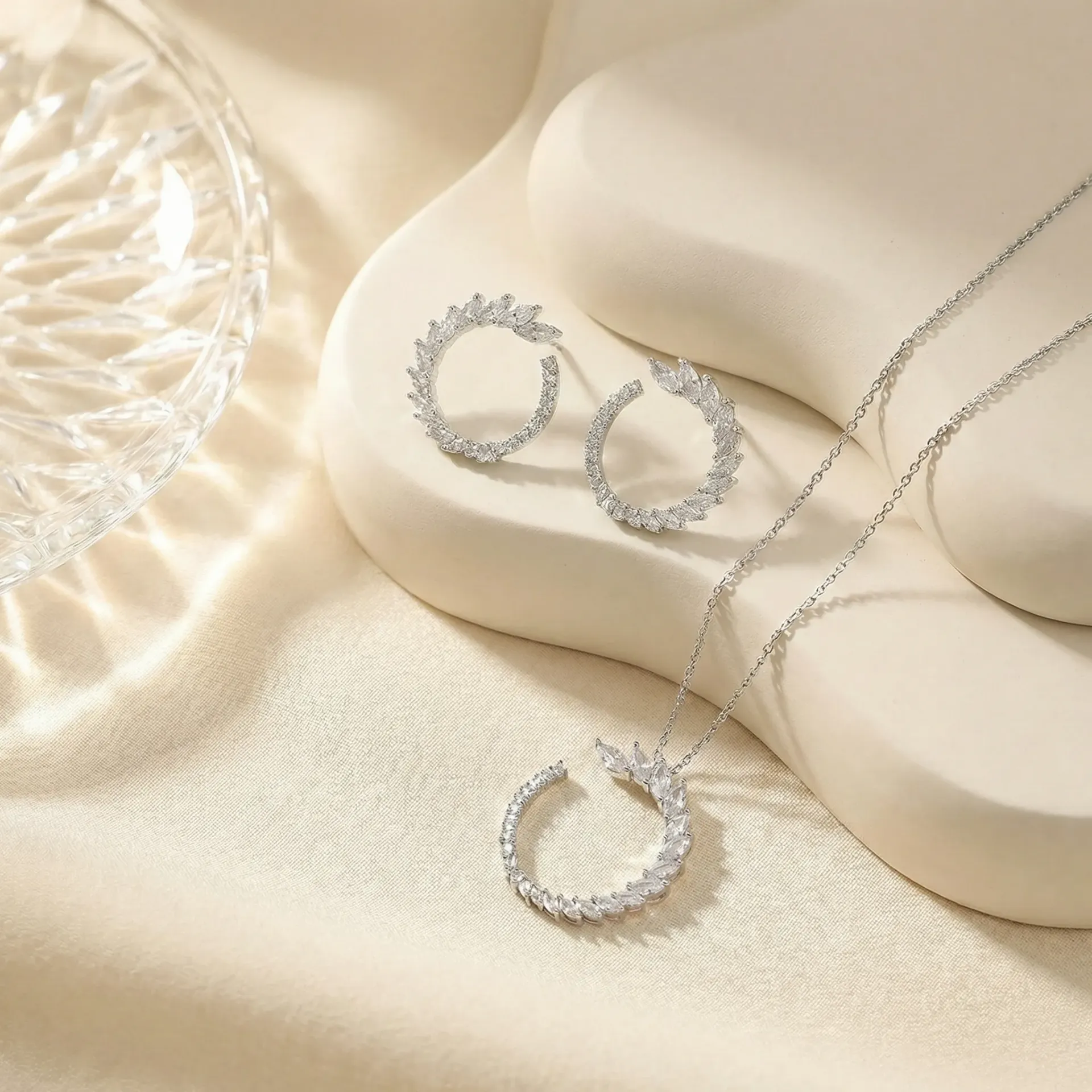 Slim safa zircon necklace set