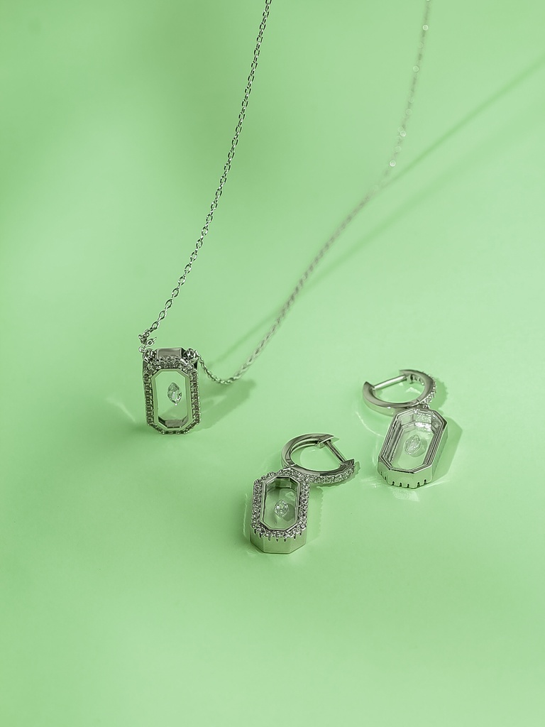 Rectangular shape elegant necklace set