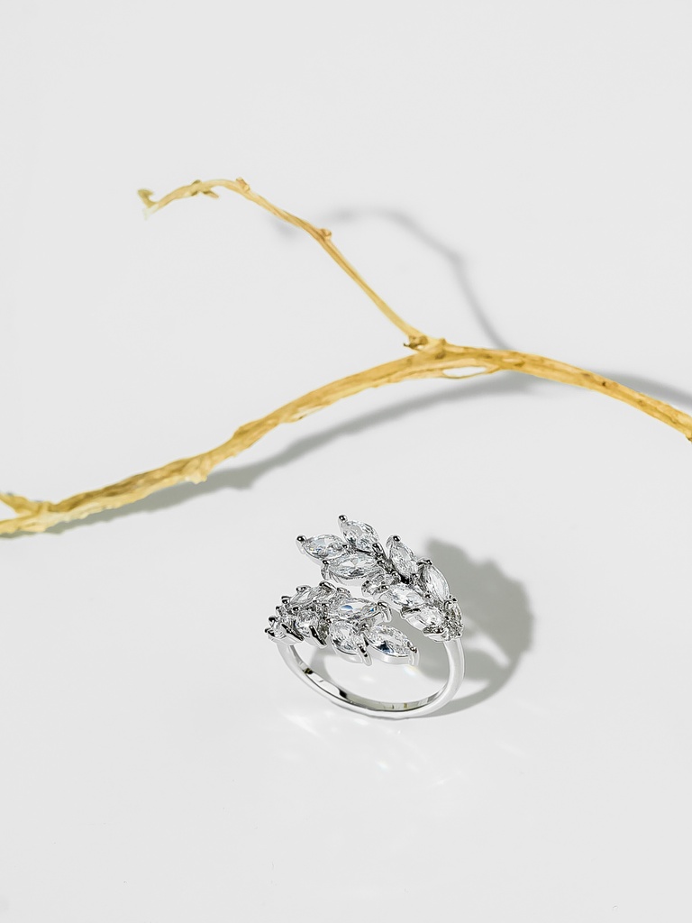 Unique safa adjustable ring