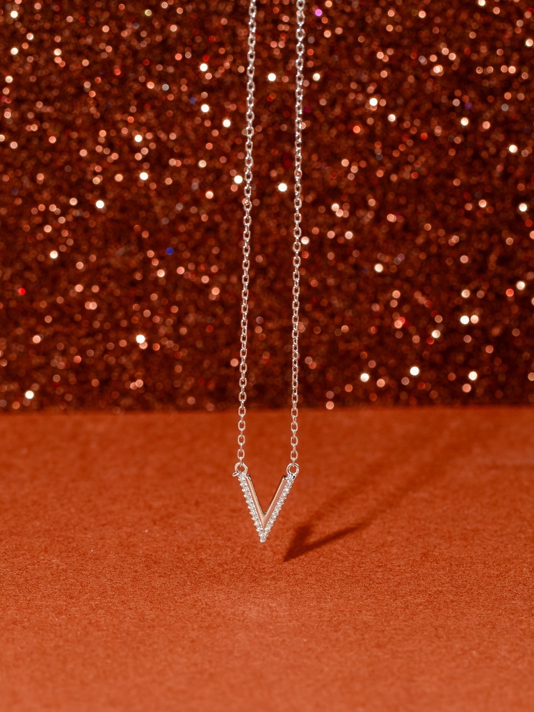 v shape with stones silver 925 neckalce 