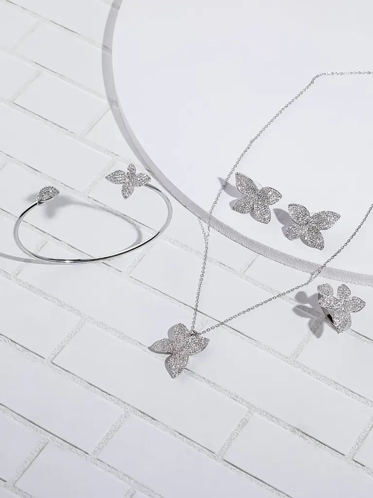 [CNY5235] Elegant Big flower full set