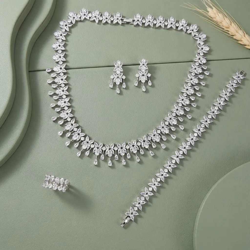 [CN1877] Blossom with drop lines zircon set