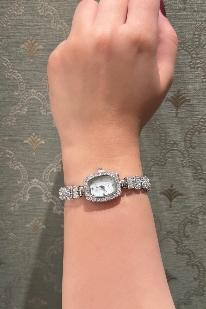 [SL00070-V01] Multi square watch 