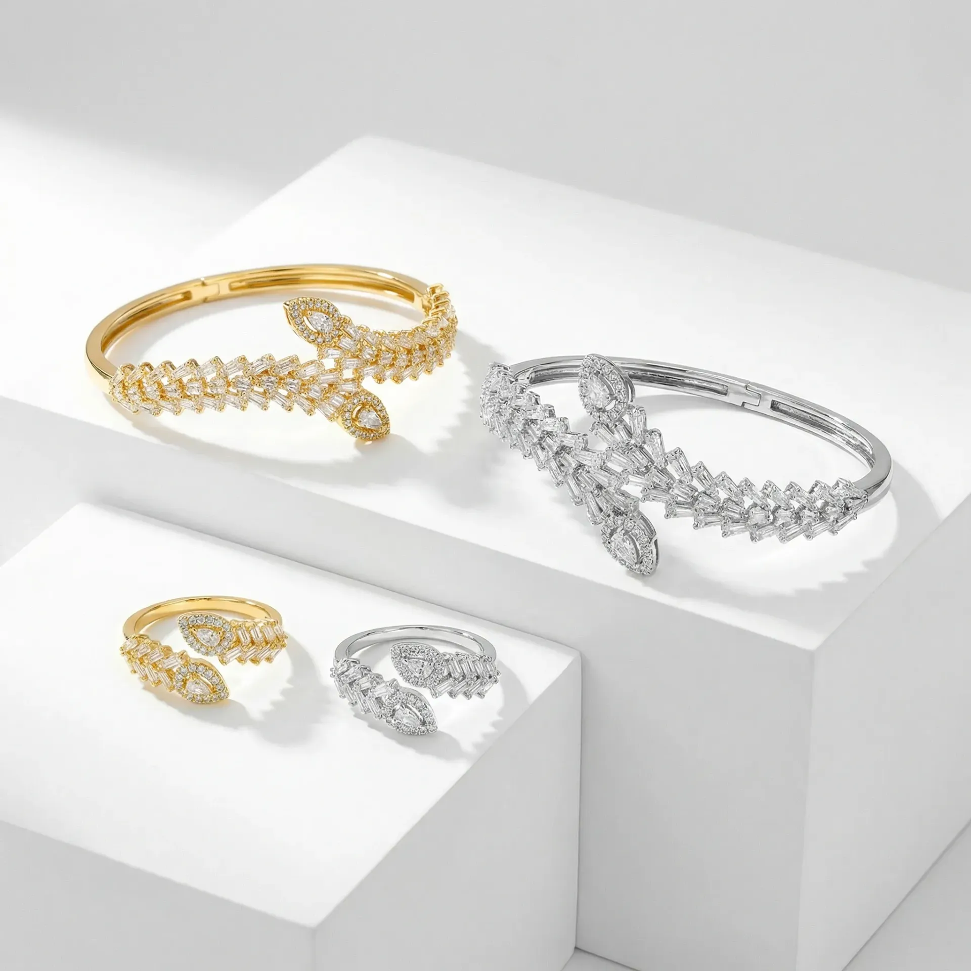 [FQ066371202] Snake bangle with ring  (gold)