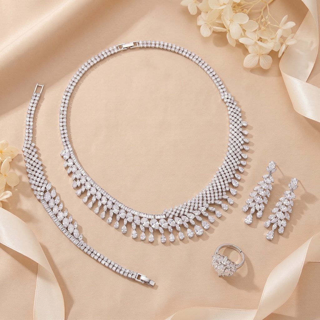 [7091398401] Half drop round zircon set
