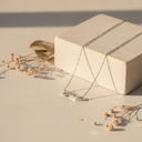 قلادة فضية 925 على شكل سهم