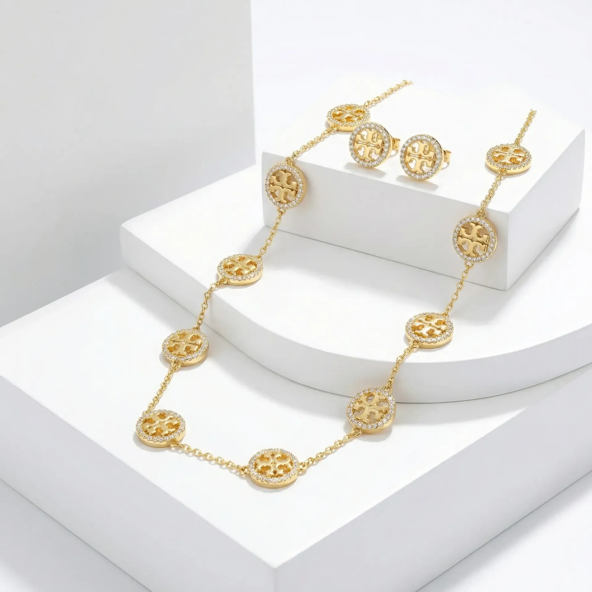 Tory rounds choker set