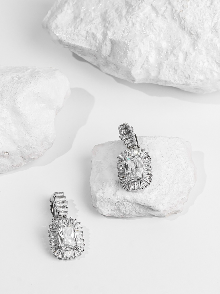 Gorgeous zircon cubic earrings