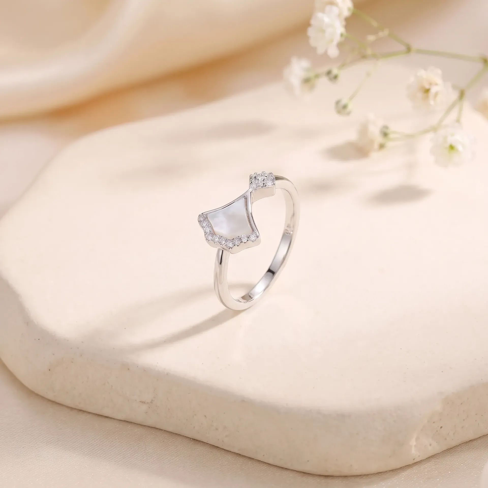 white fan silver925 ring (6)