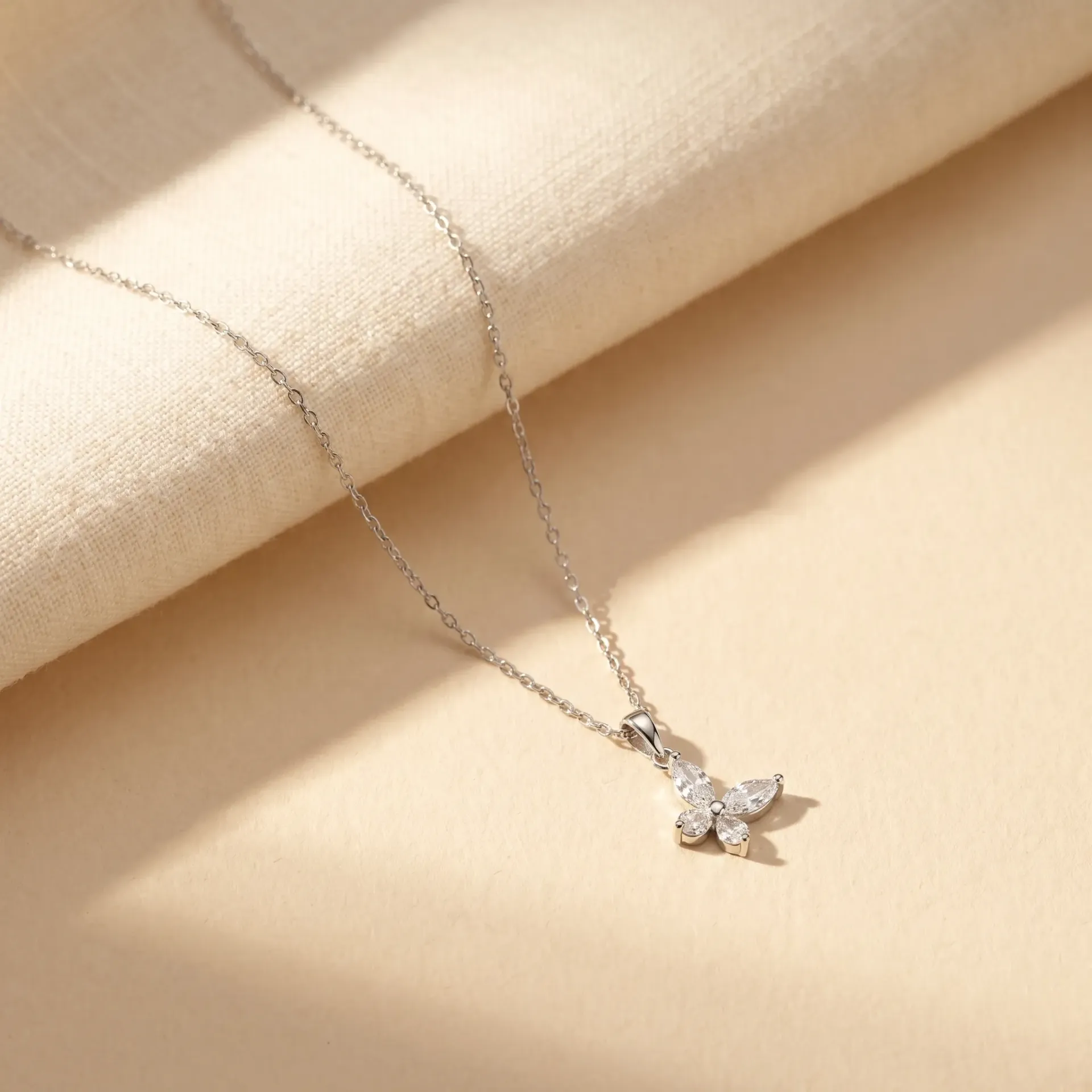 Small butterfly silver925 necklace
