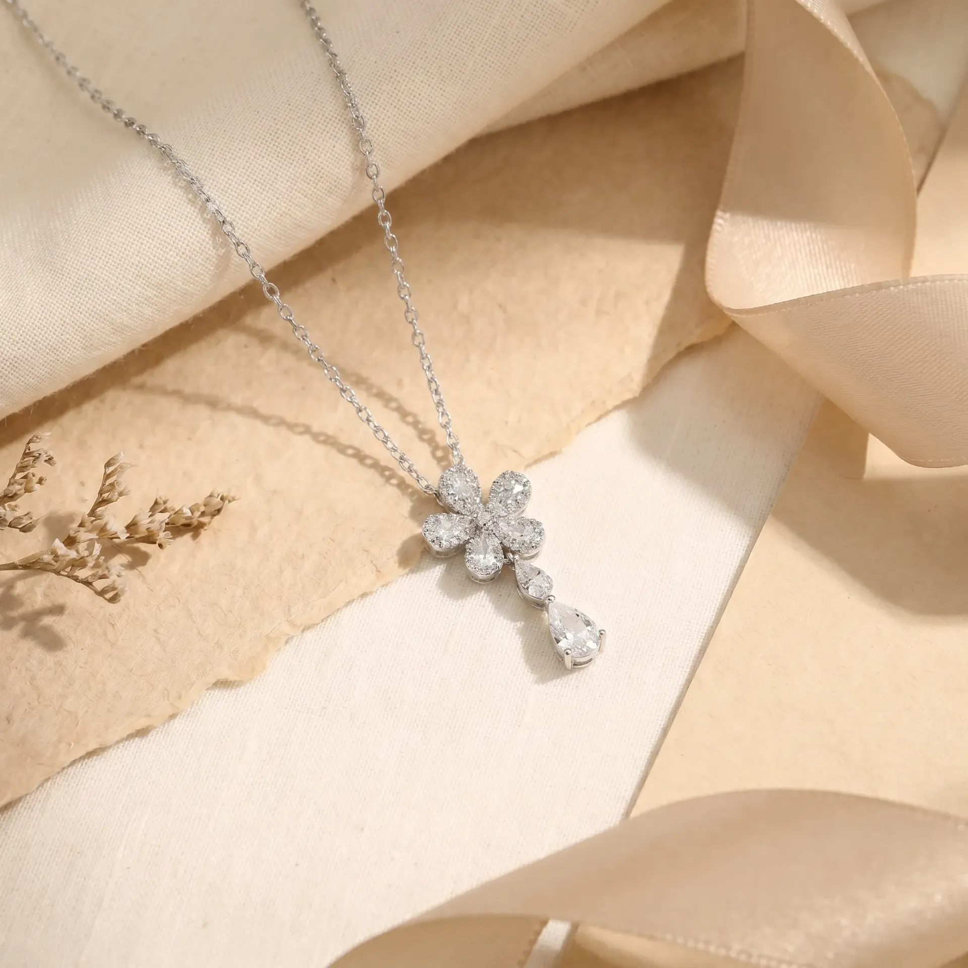 Flower drops silver925 necklace