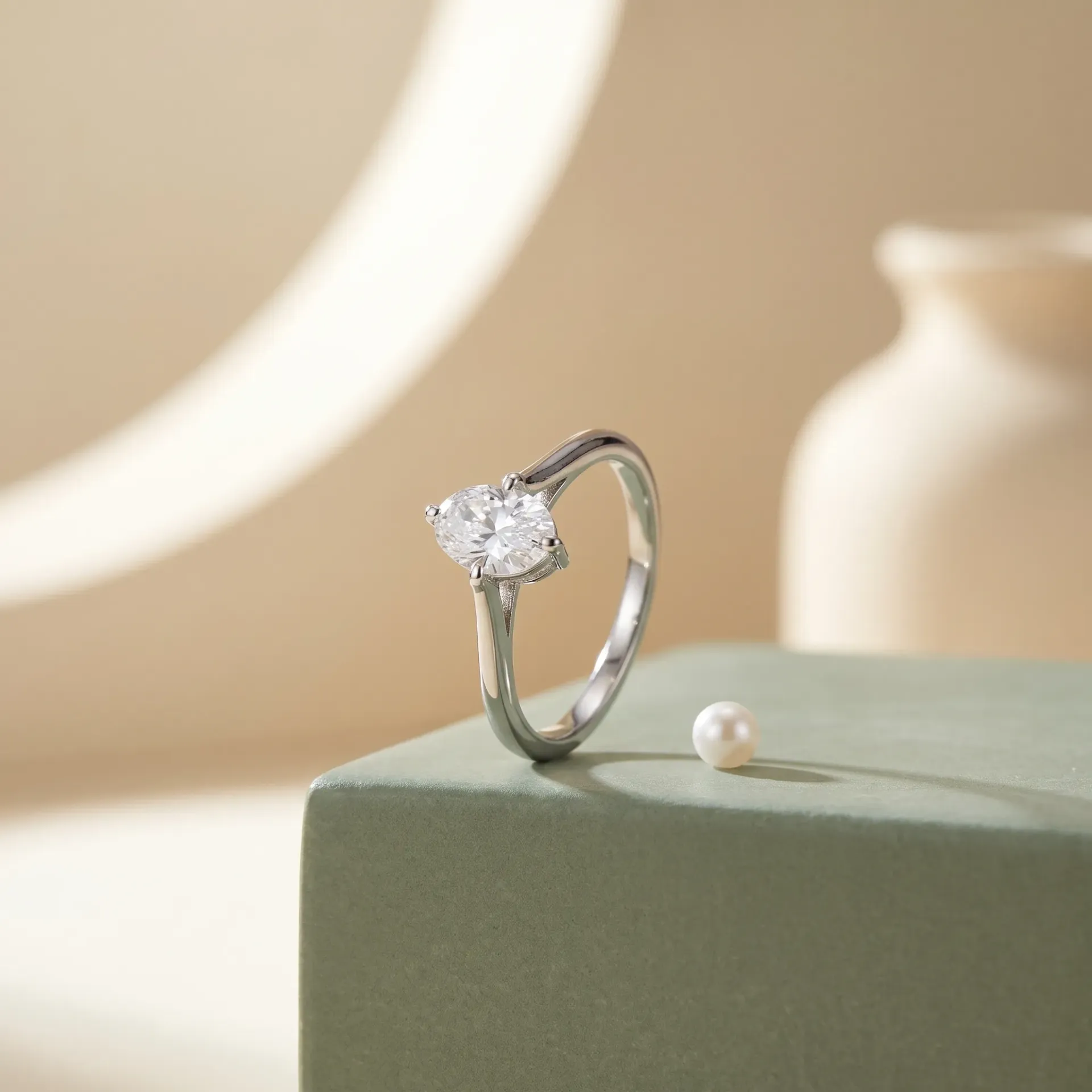 Oval solitaire silver925 ring