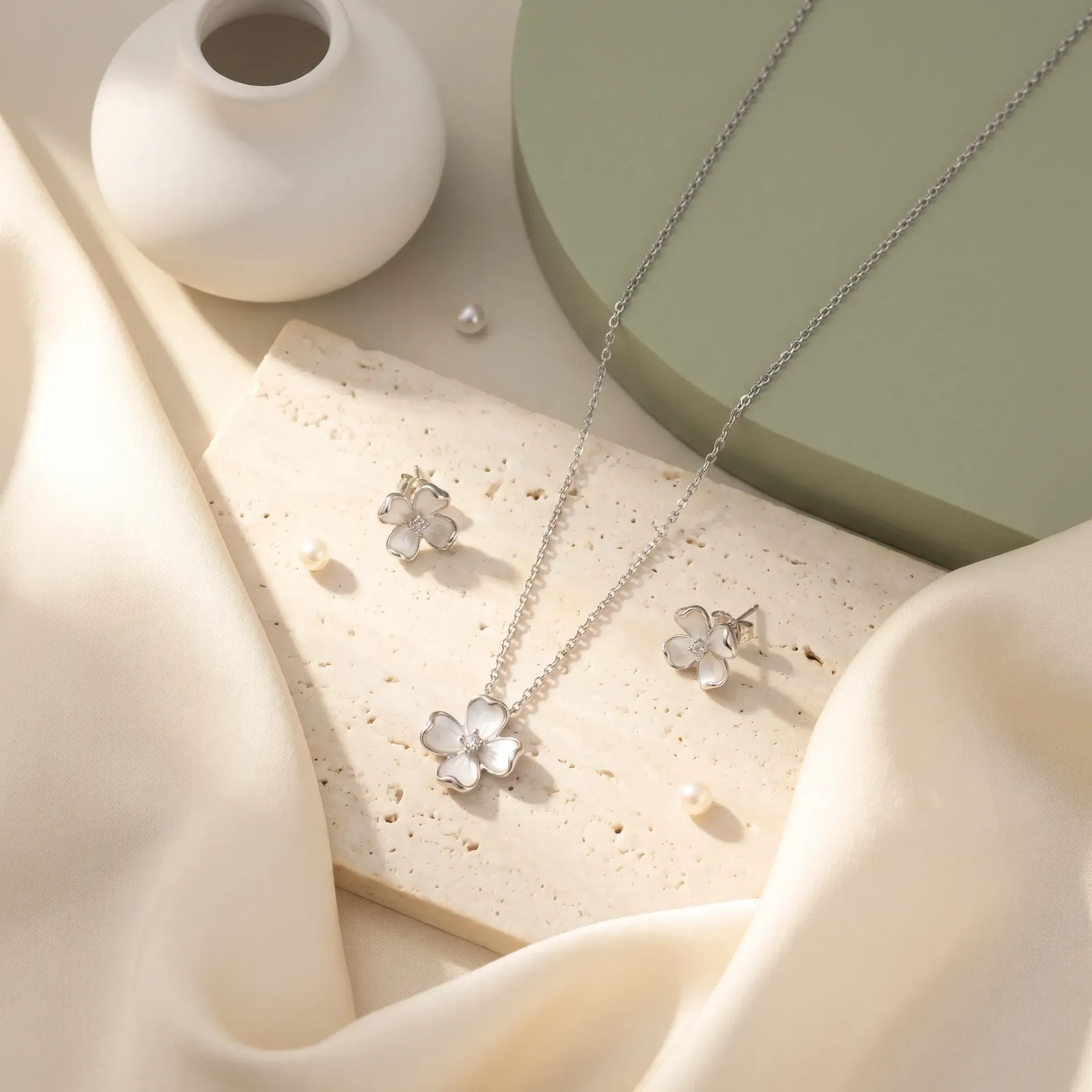 White flower silver925 set
