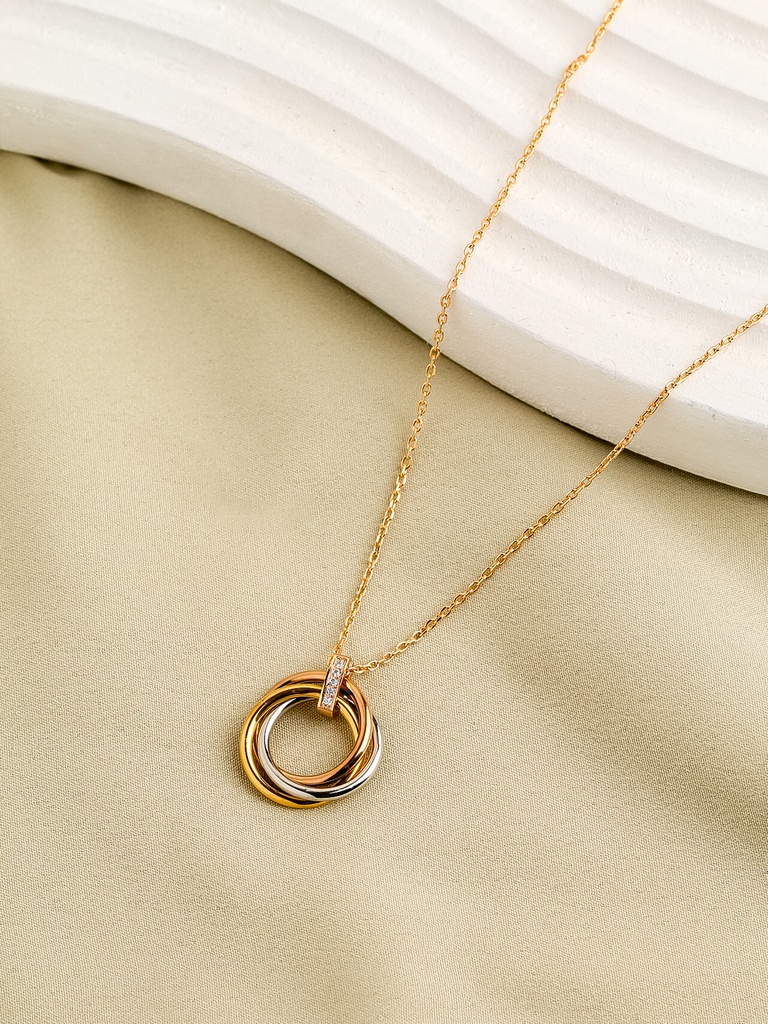 3 circles elegant necklace