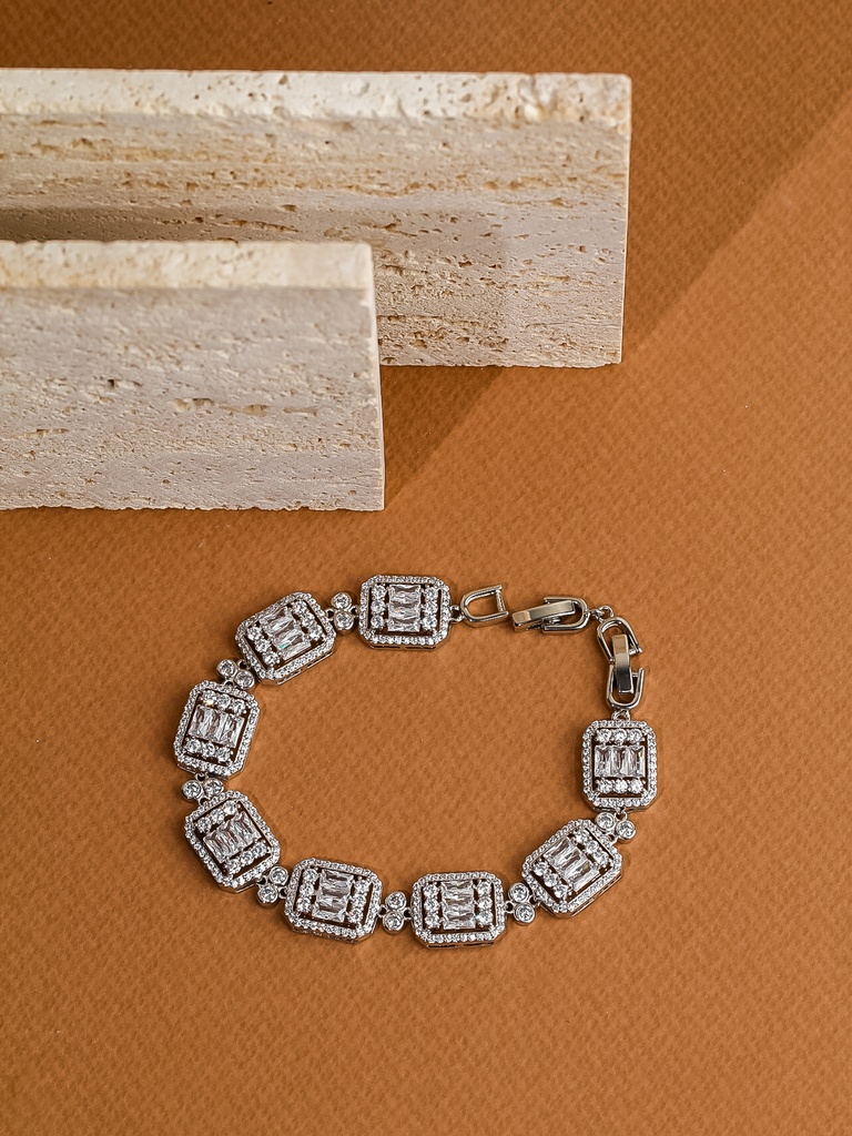 8 cubes zircon bracelet