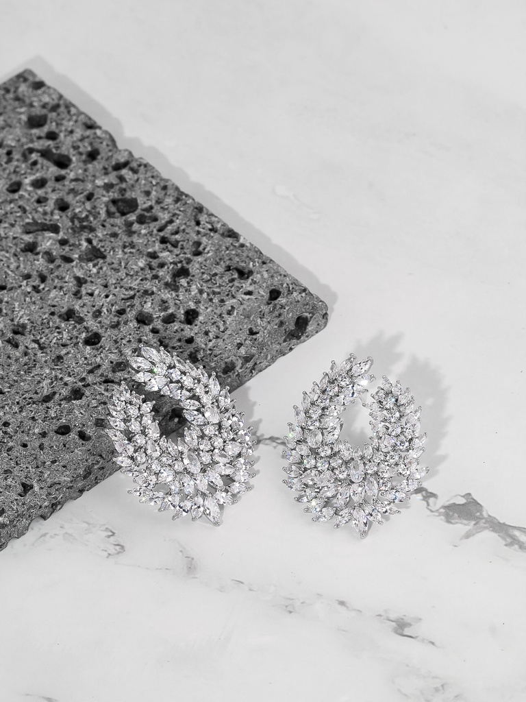 u shape zircon earrings 
