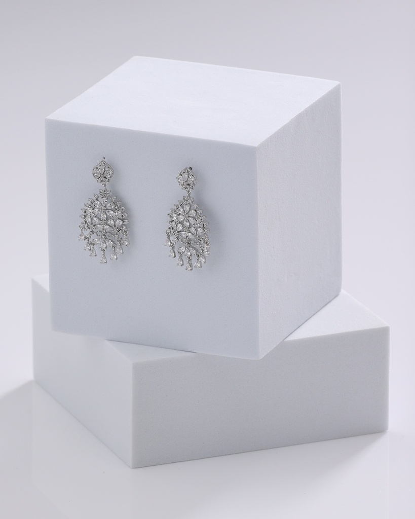 chandelier zircon  earrings 