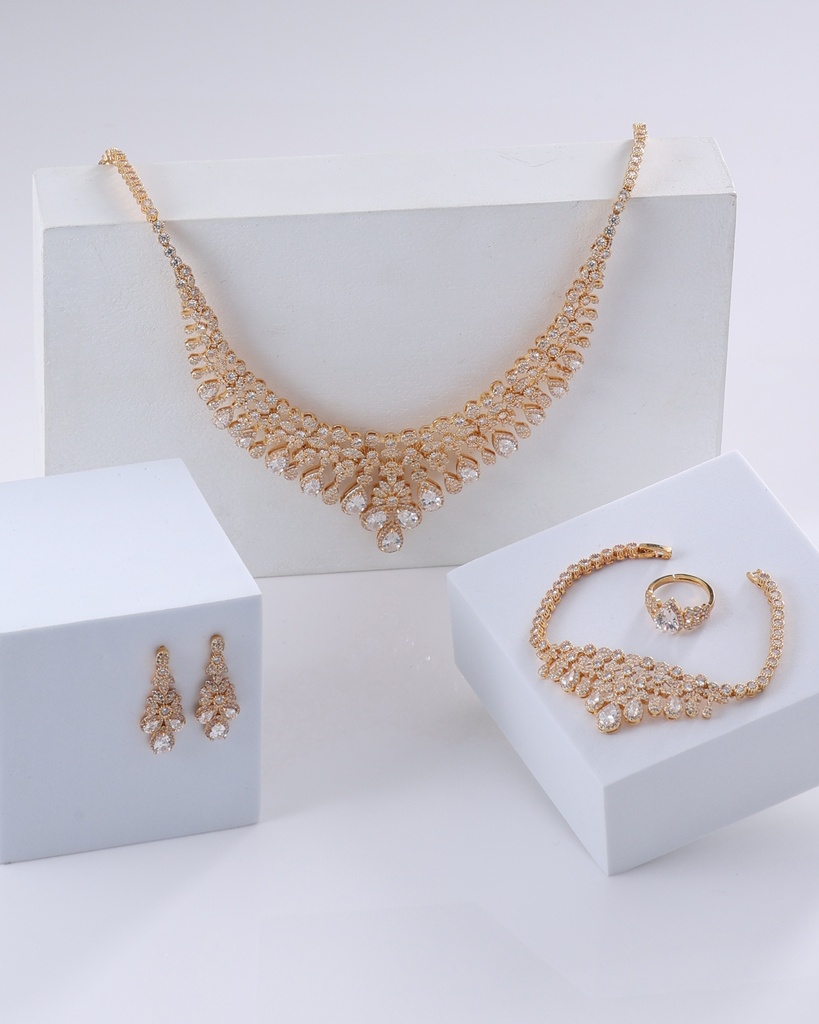 [CN1795-G] مجموعة فاخرة للعروس (gold)