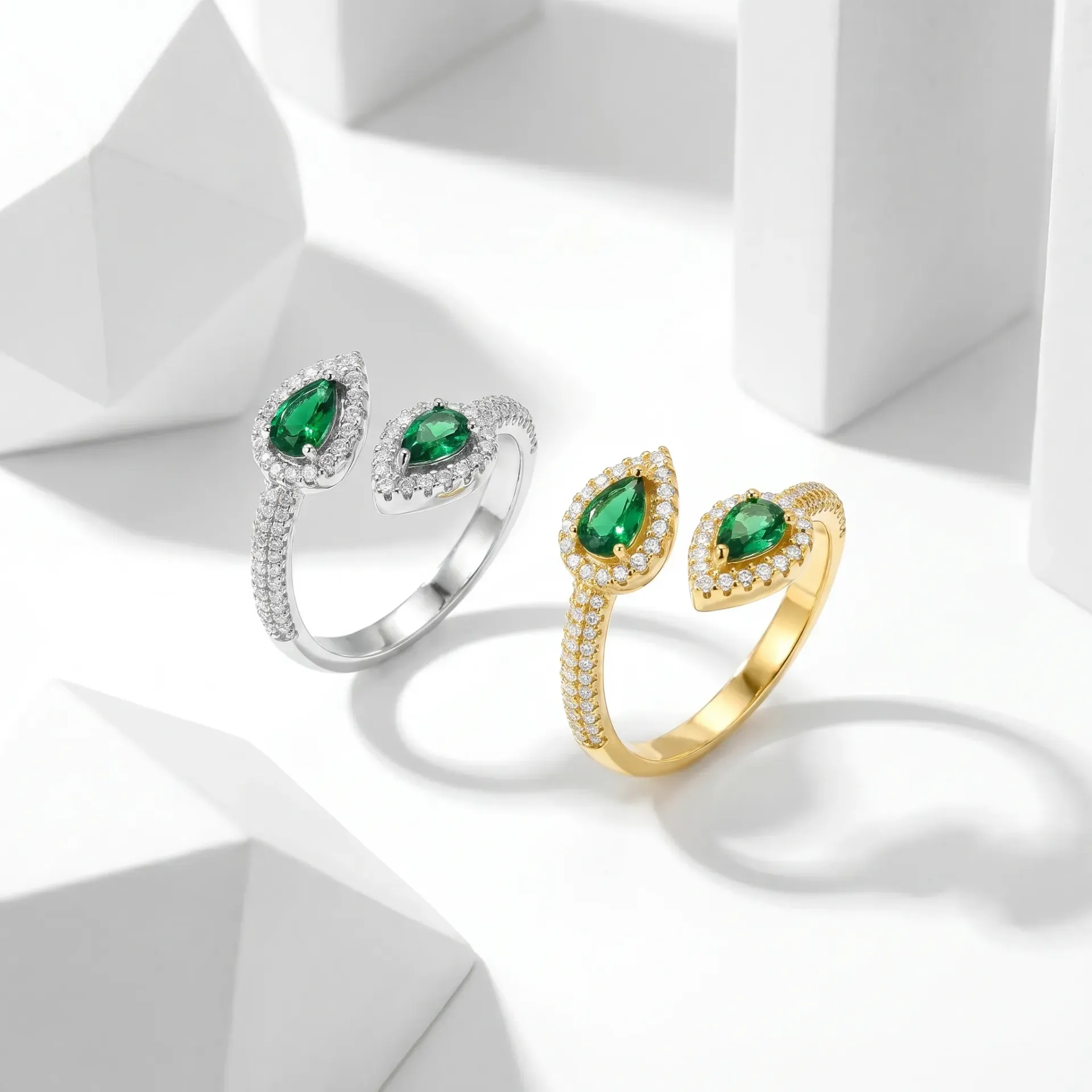 Drop green adjastable zircon ring