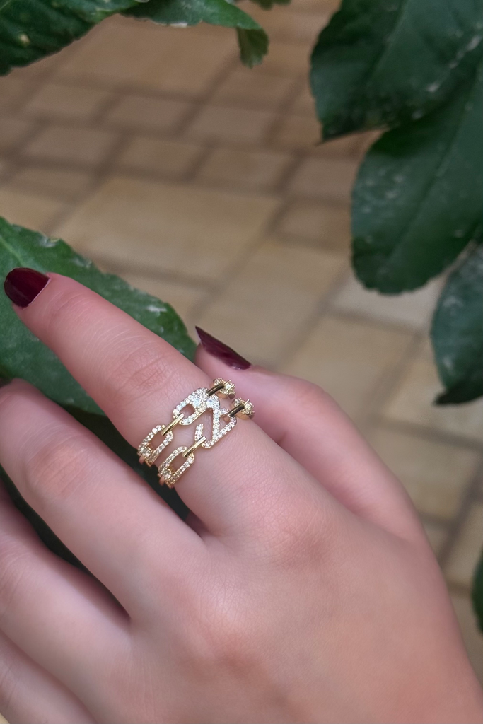 Elegant Adjustable ring  (gold)