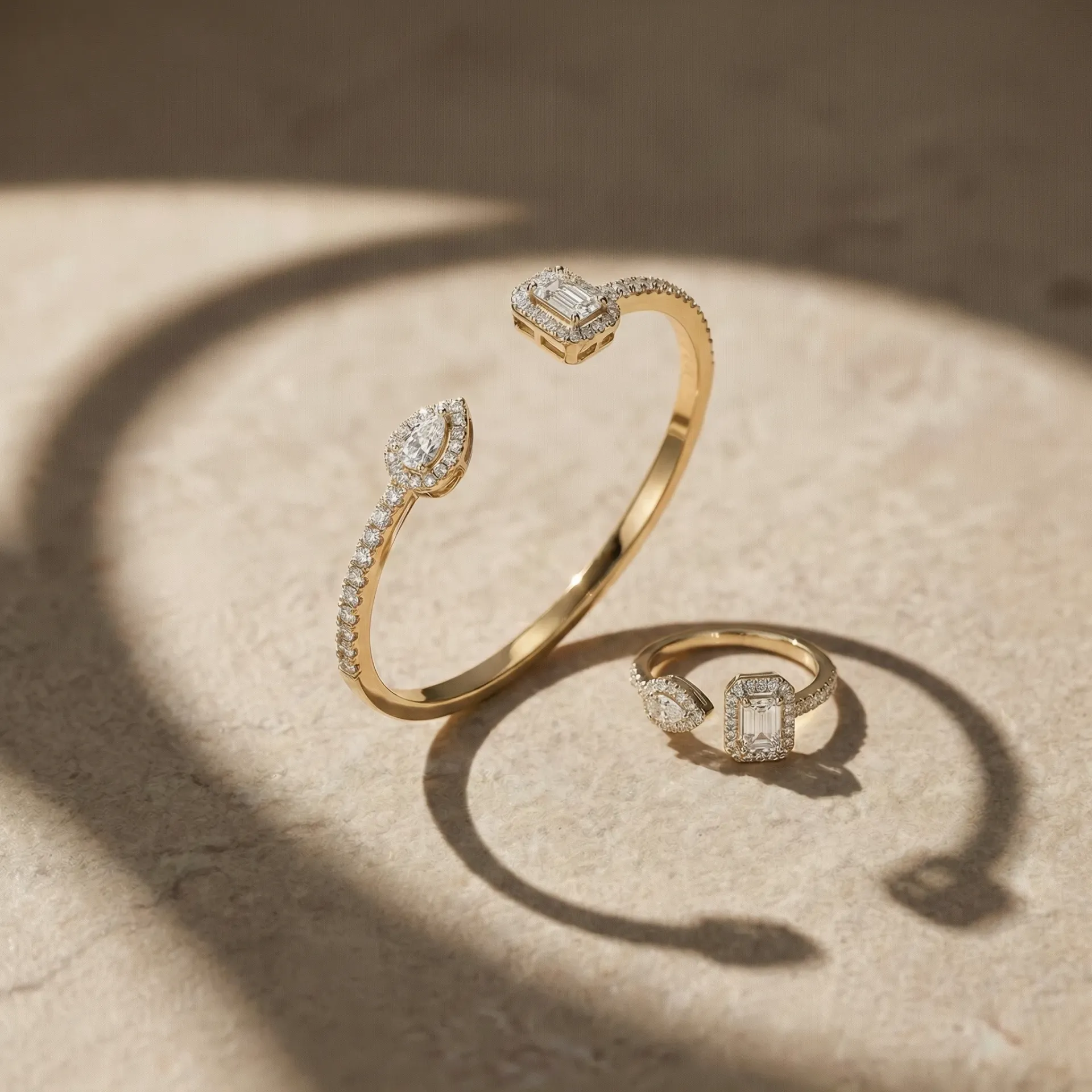 Square and drop Bangle with ring