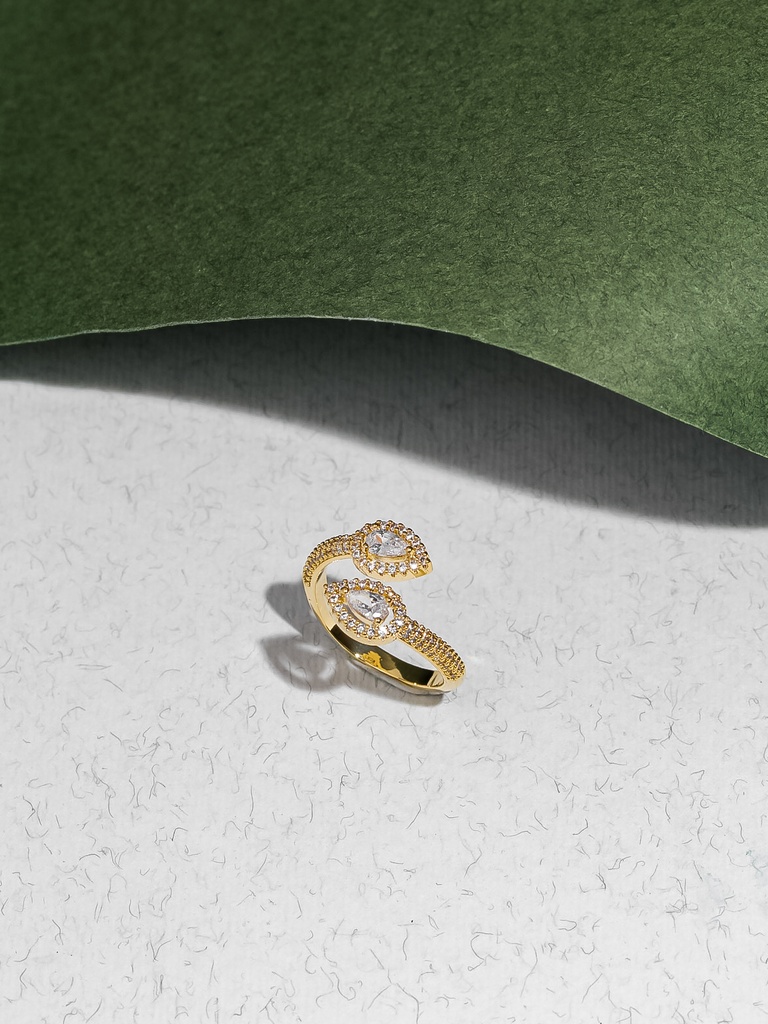 خاتم قطرة زيركون أبيض (gold)