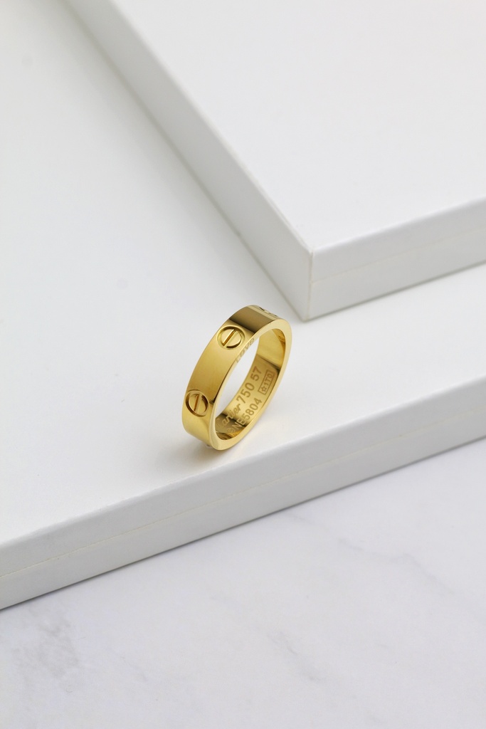 Elegant smooth ring (gold, 5)