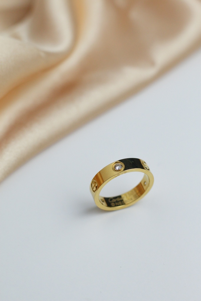 خاتم أنيق مع أحجار (gold, 5)