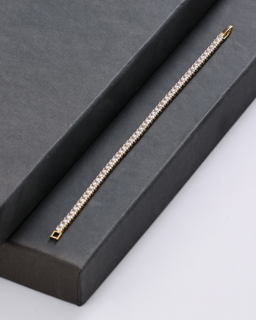 [B19102901-3k2] tiny square zircon bracelet (gold, 17)