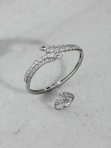 Leaves line bangle with ring 