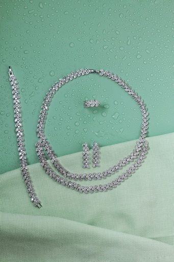 [SZ-44-77] safa two lines zircon set 