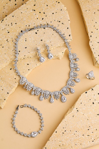 Zircon set sun and drops 