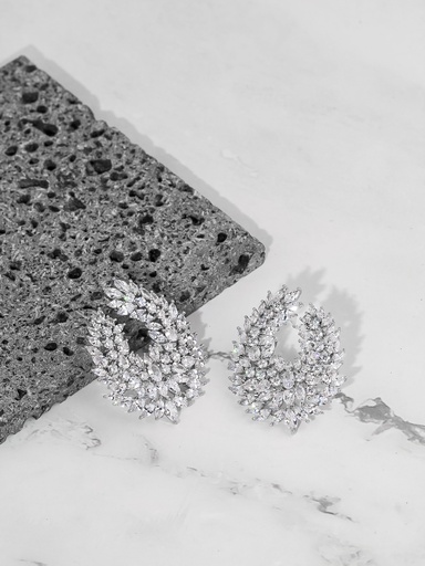 [E18031613] u shape zircon earrings 