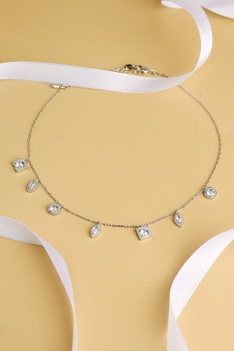 Square and round elegant choker