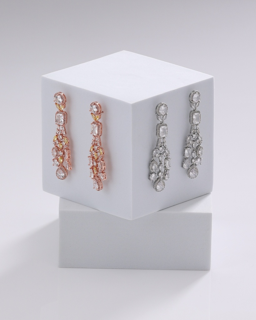 Long zircon earrings 3 lines drop