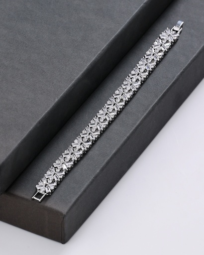 [BZ-44-15] Snow shape zircon bracelet