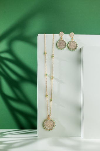 Long round green necklace set