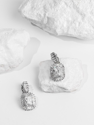 [EZ-44-35] Gorgeous zircon cubic earrings